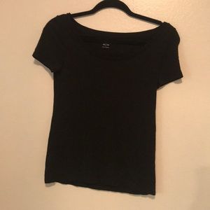 Black shirt